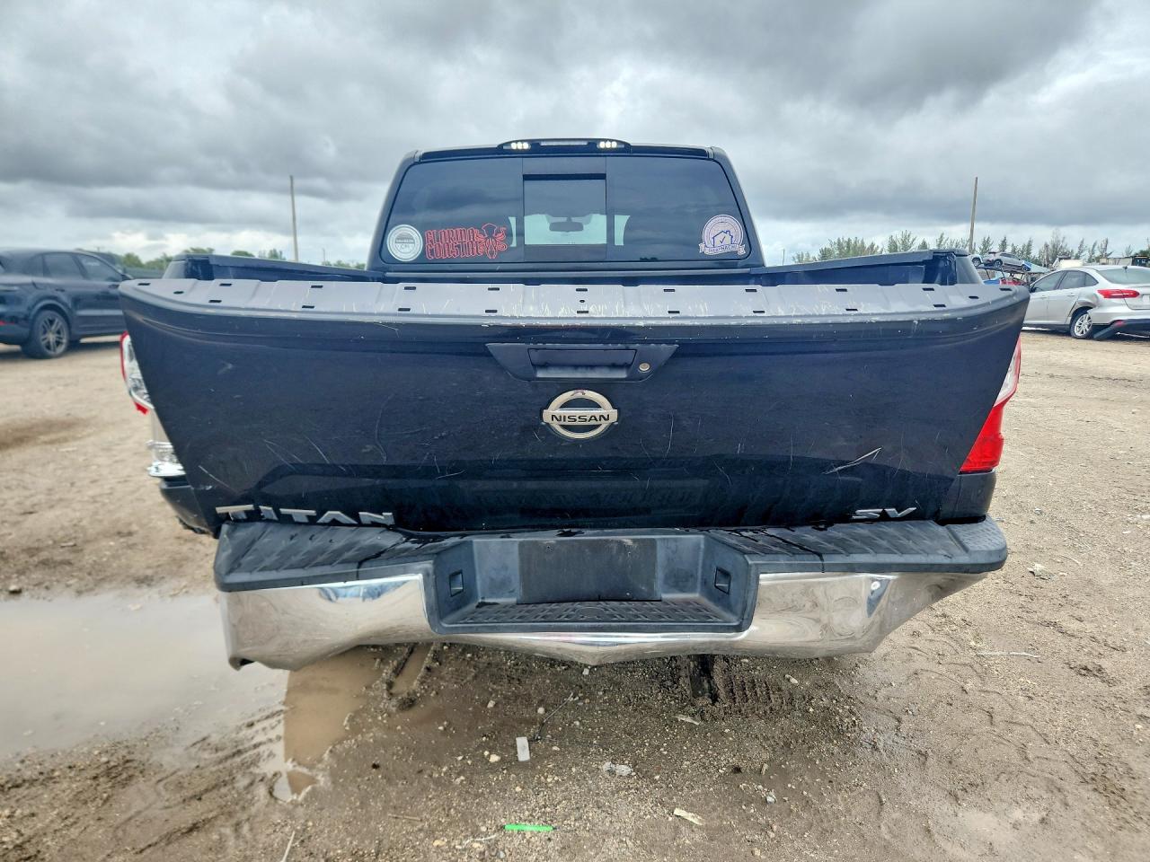 Nissan Titan S