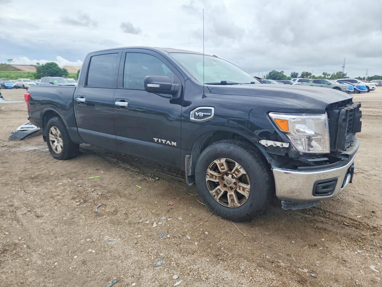 Nissan Titan S