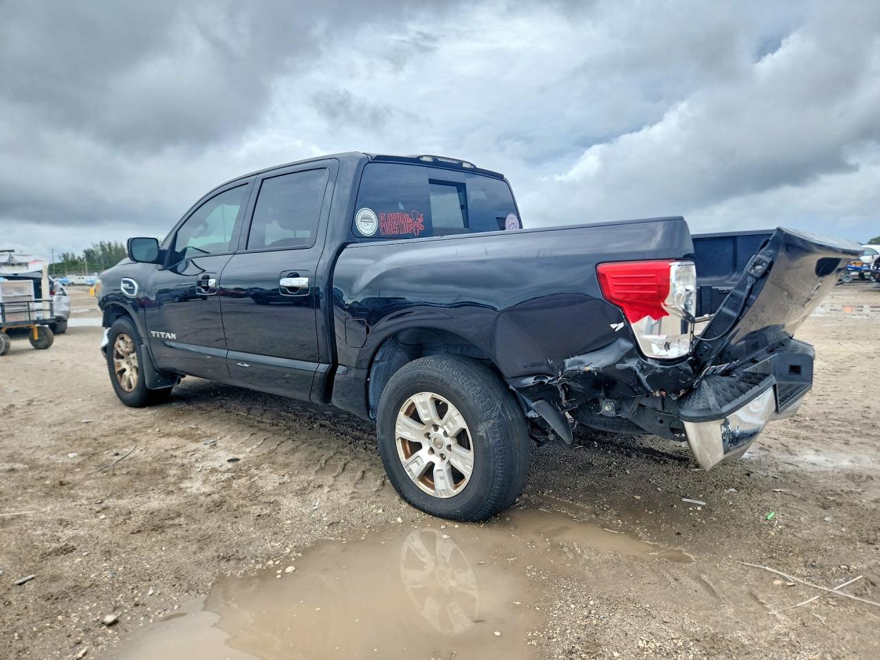 Nissan Titan S