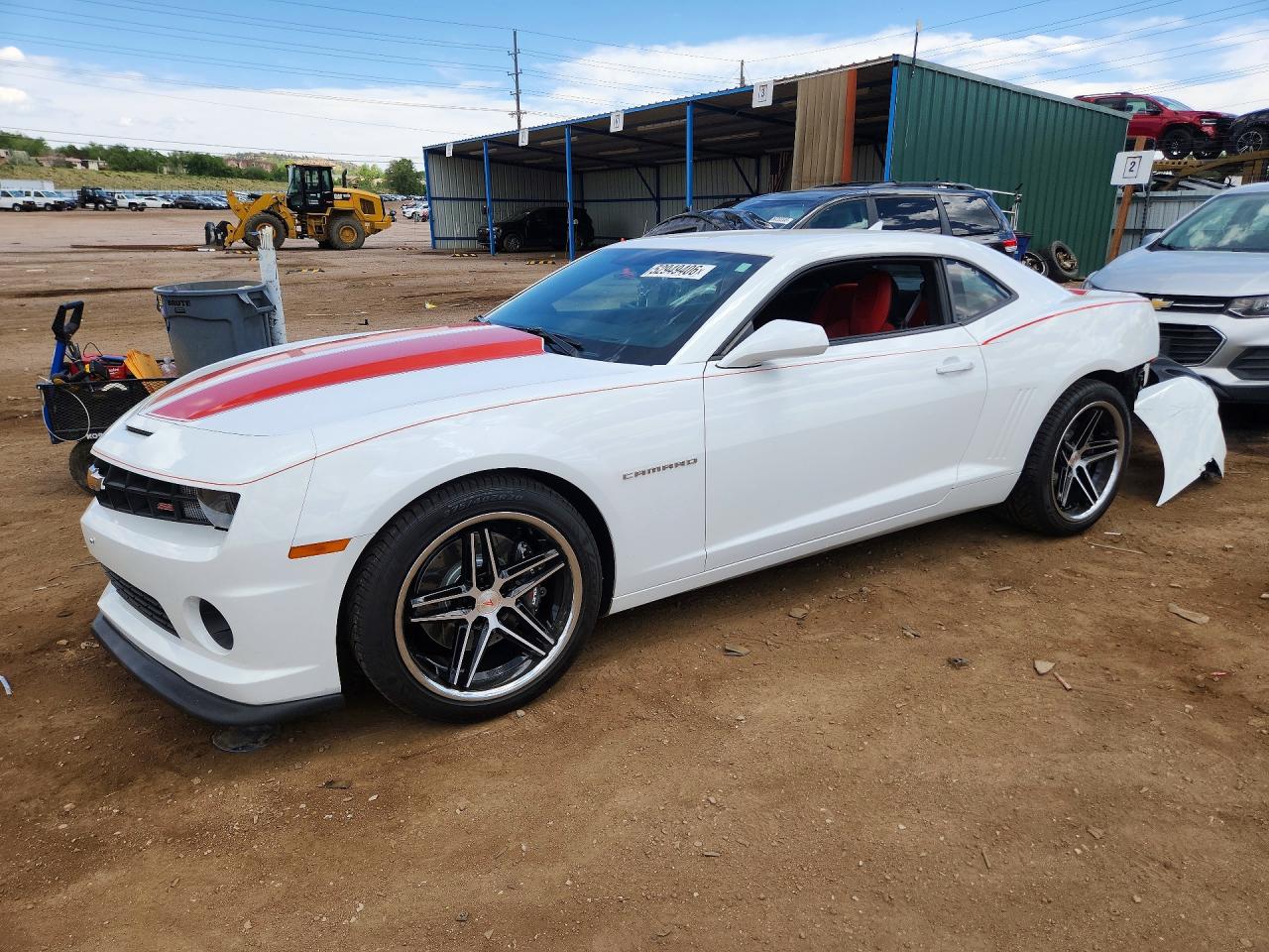 Salvage Chevrolet Camaro Image