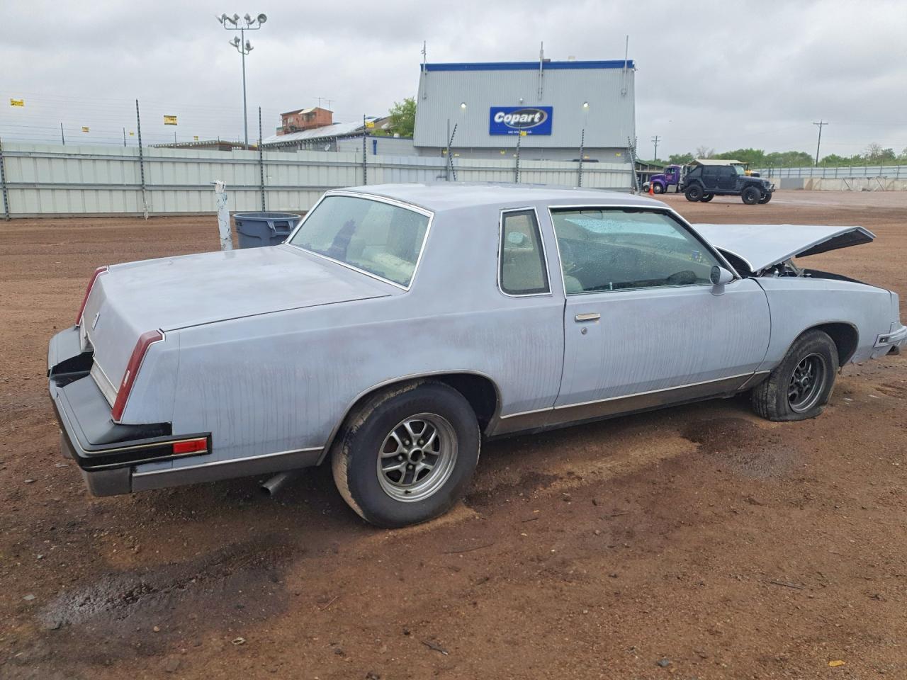 Oldsmobile Cutlass