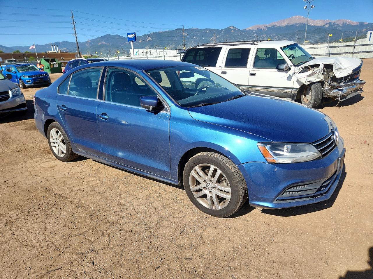 Volkswagen Jetta S