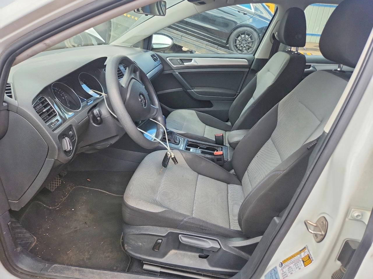 Volkswagen Golf Se