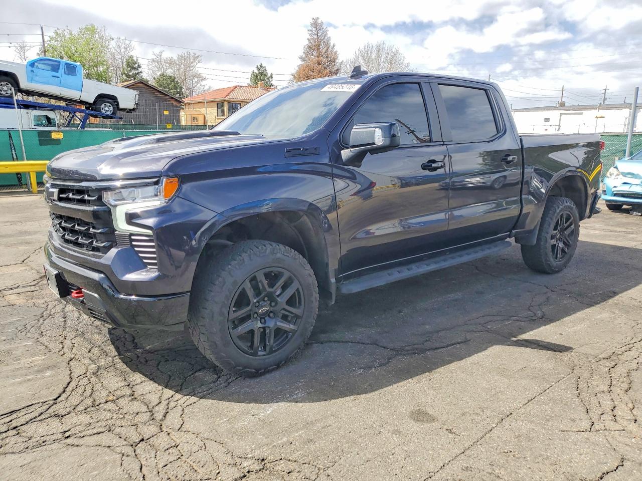 Salvage Chevrolet Silverado Image