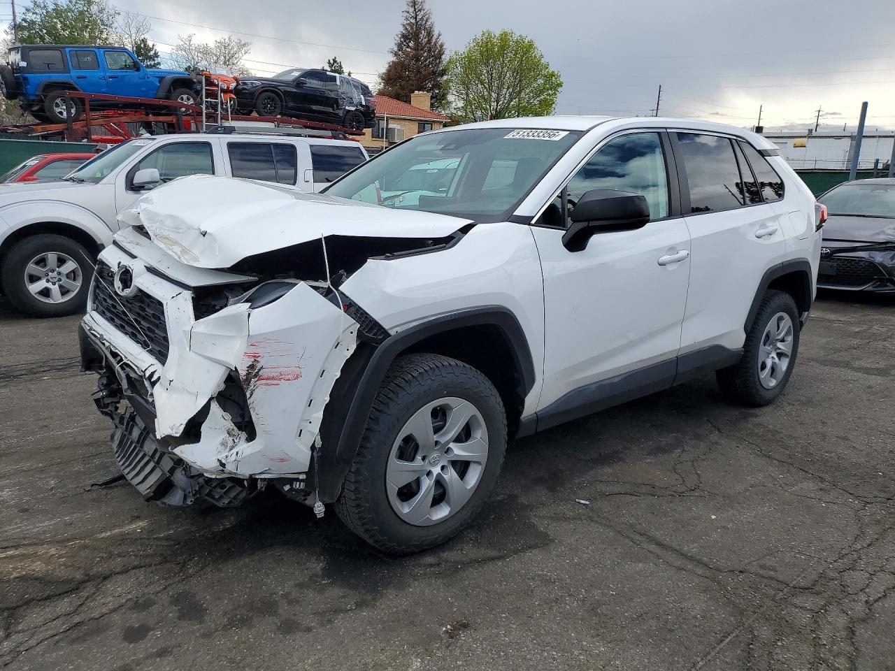 Salvage Toyota RAV4 Image