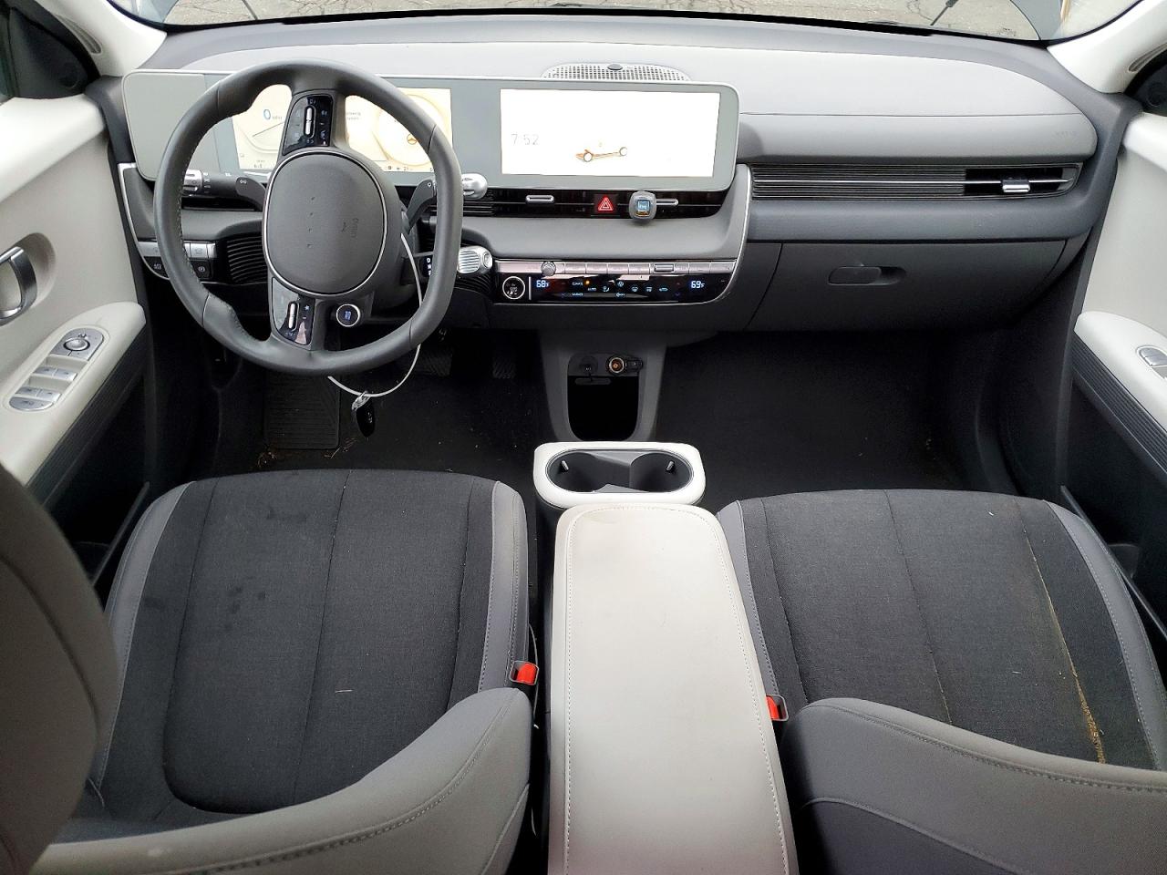 Hyundai Ioniq Sel