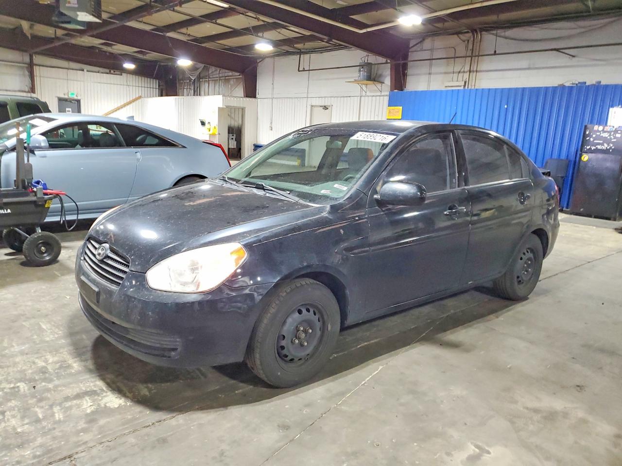 Salvage Hyundai ACCENT Image