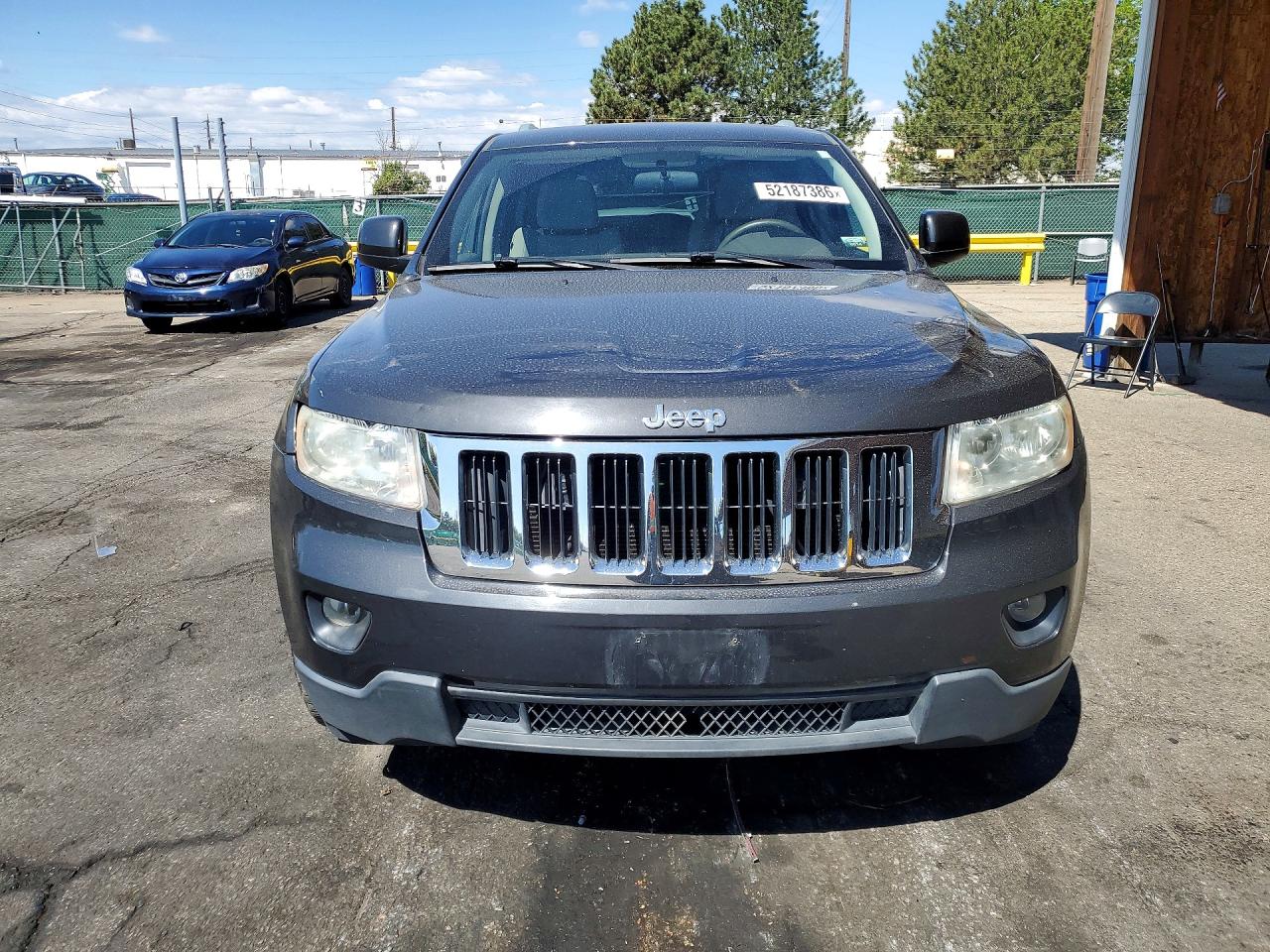 Jeep Grand Cherokee Laredo