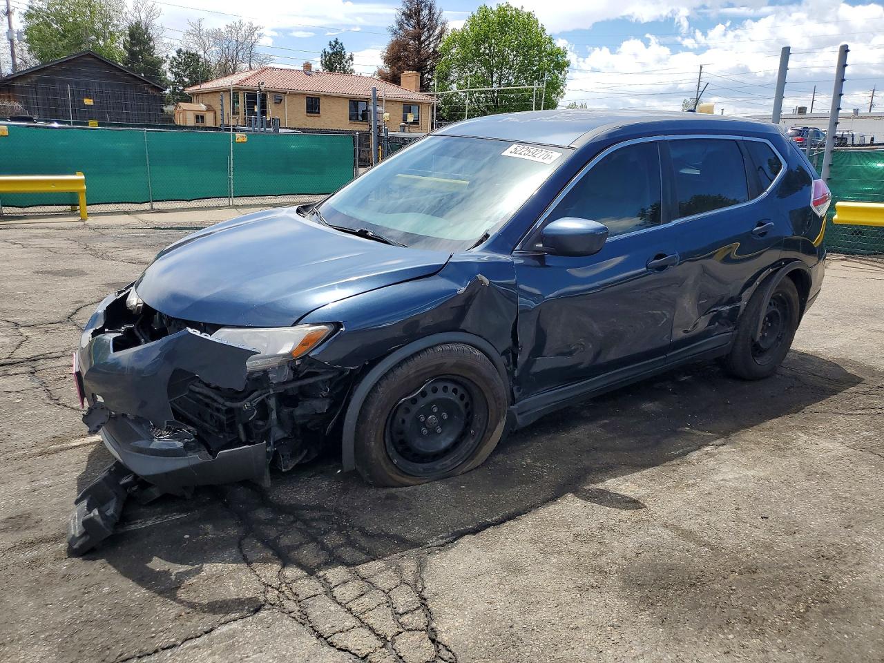 Salvage Nissan Rogue Image