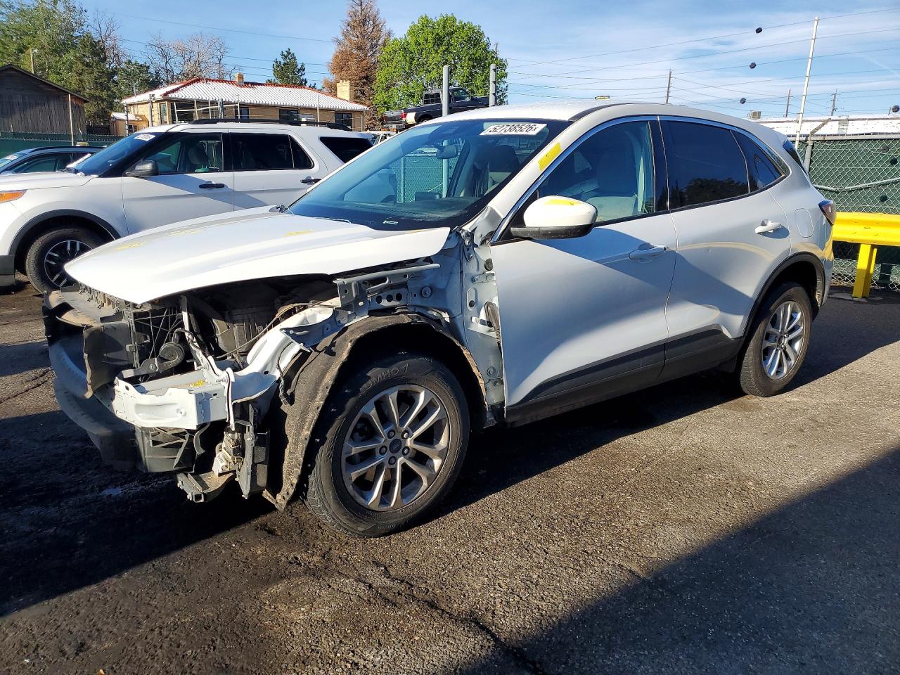 Salvage Ford Escape Image
