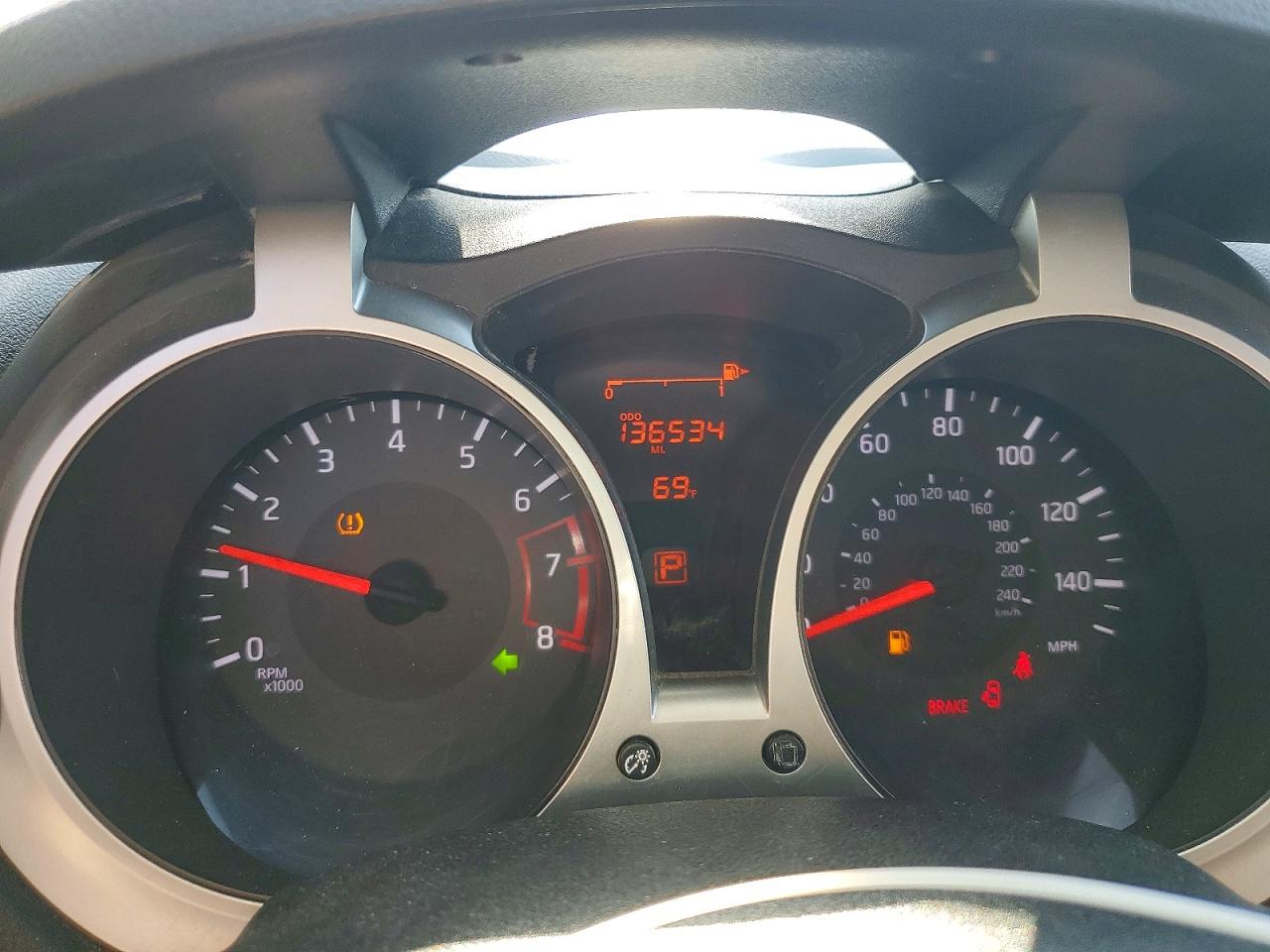 Nissan JUKE S