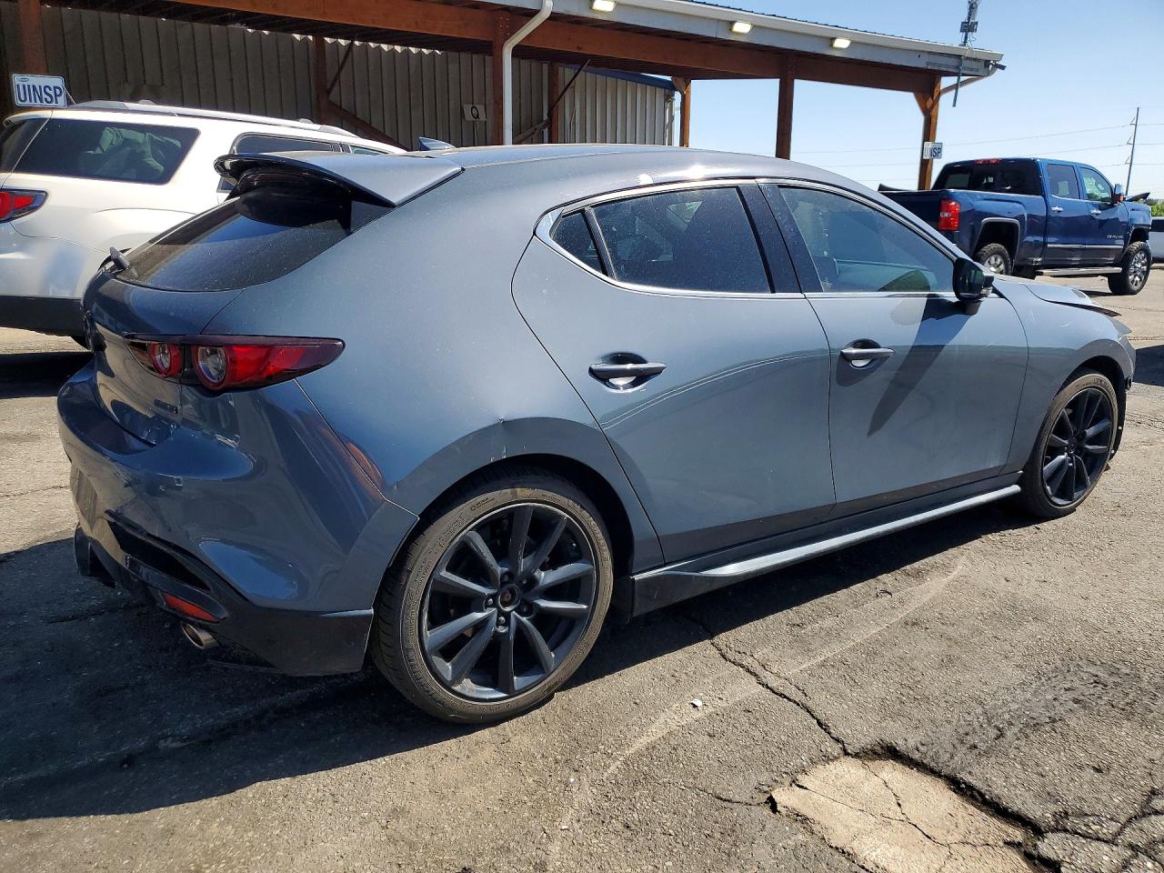 Mazda 3 Premium