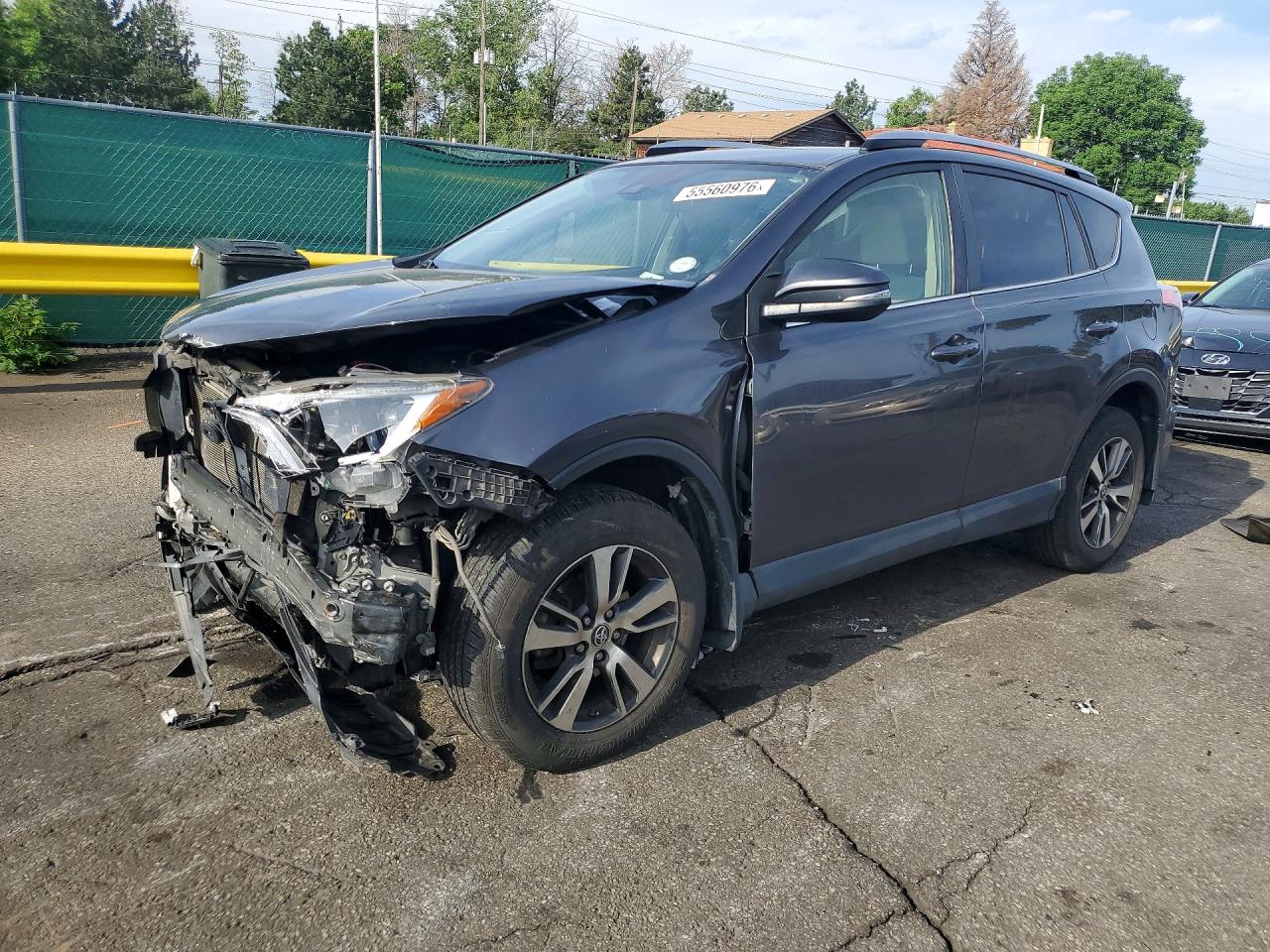 Salvage Toyota RAV4 Image