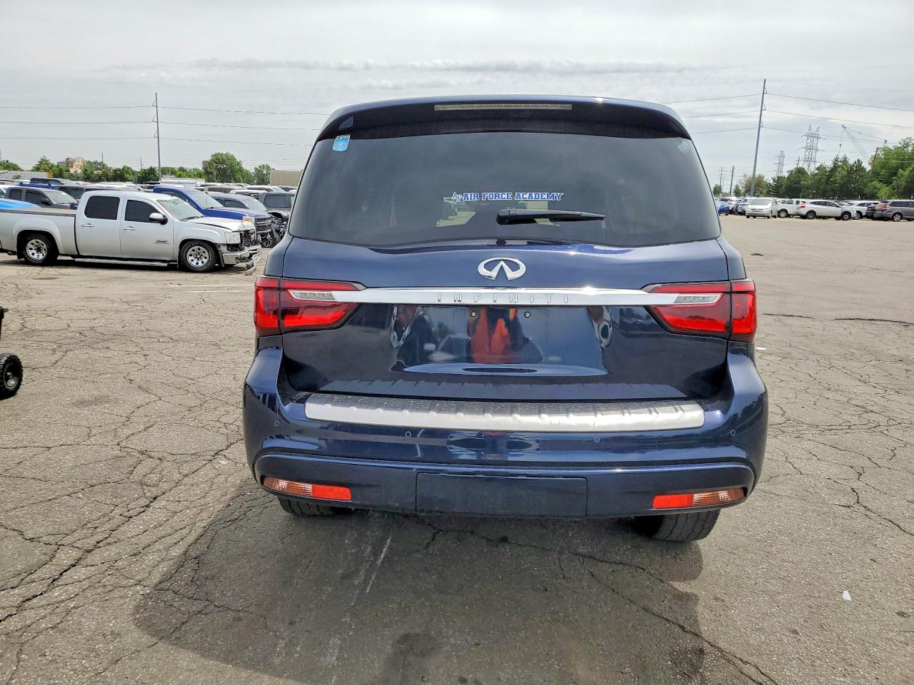 INFINITI Qx Luxe
