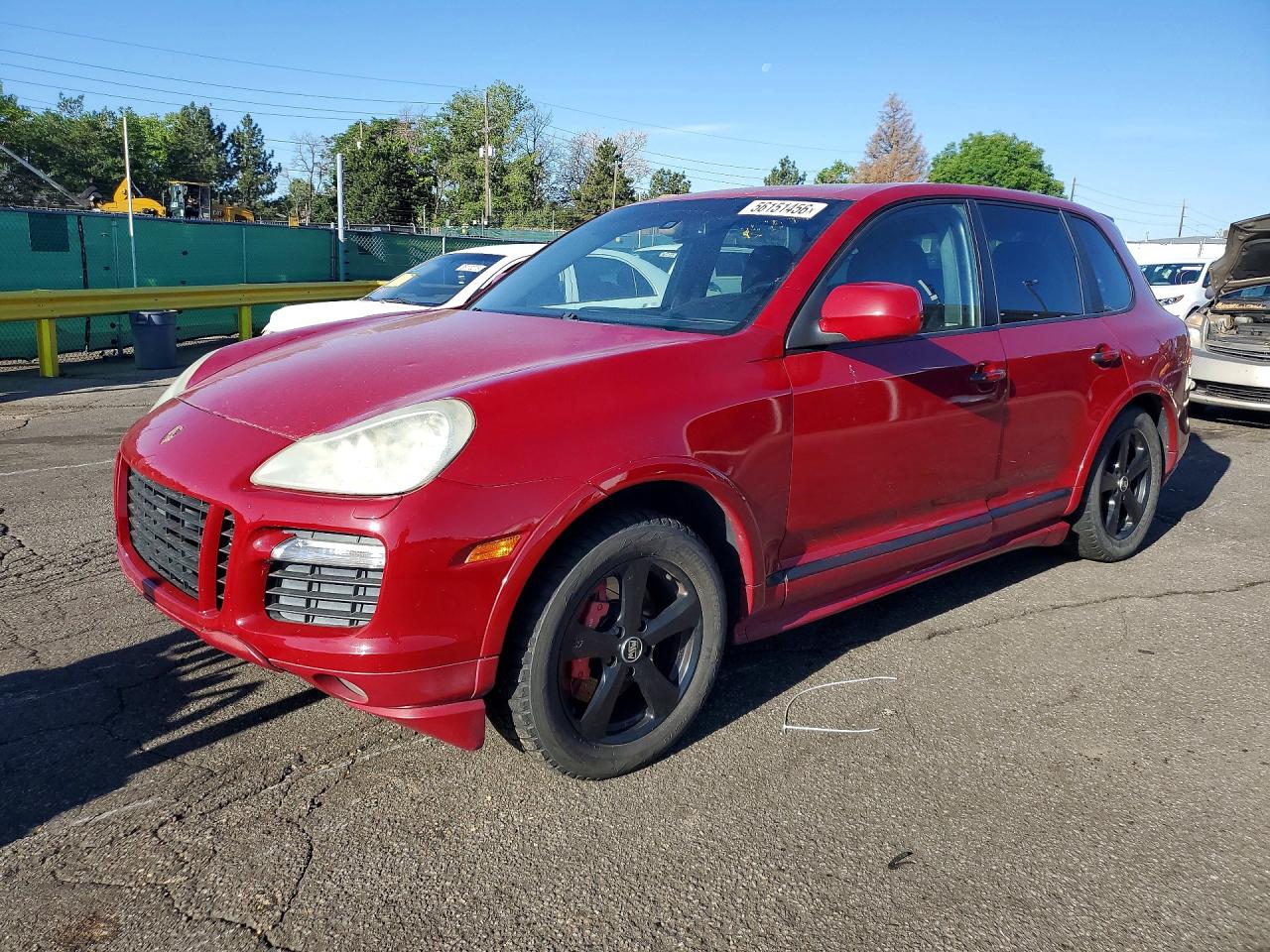 Salvage Porsche Cayenne Image