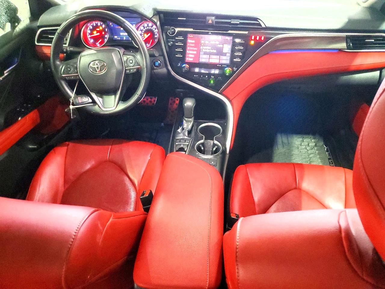 Toyota Camry Xse