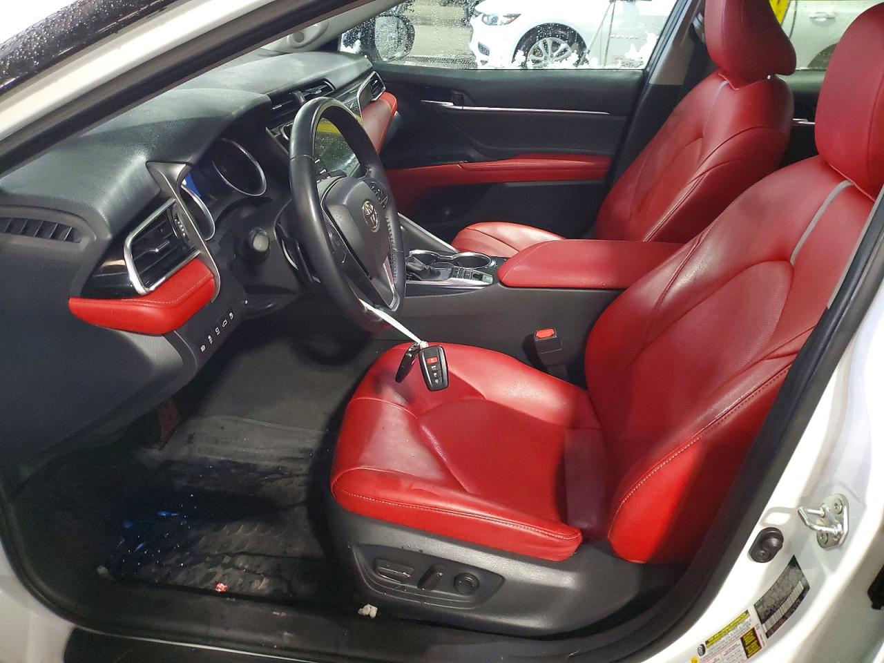Toyota Camry Xse