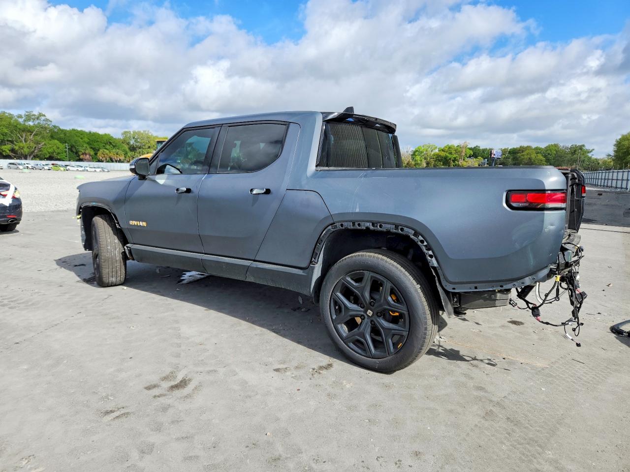 Rivian Rit Adventure