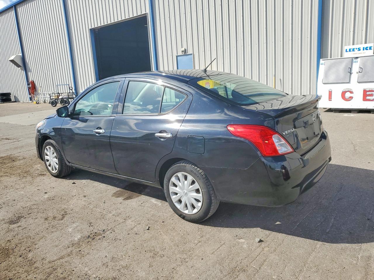 Nissan Versa Sv