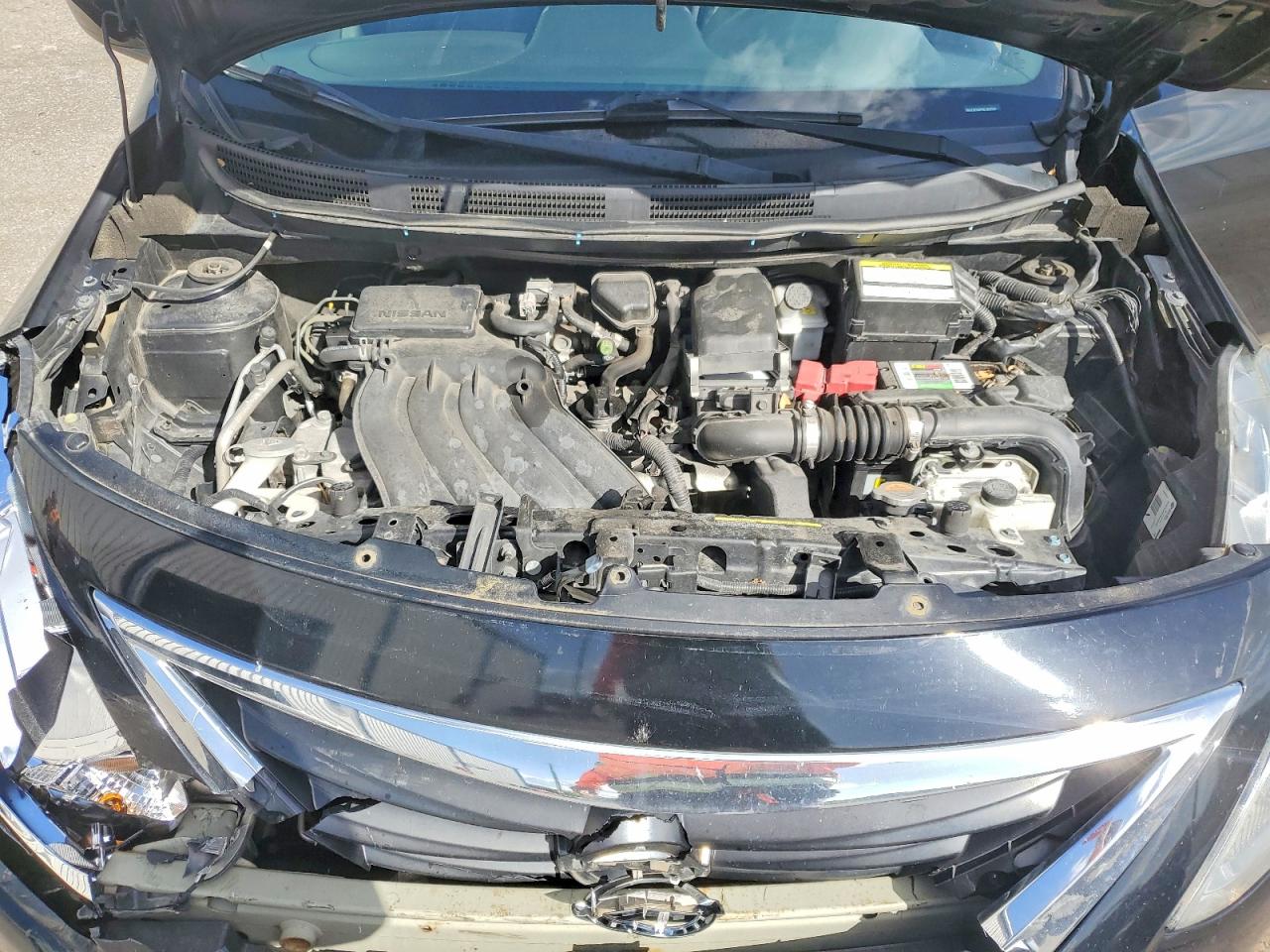 Nissan Versa Sv
