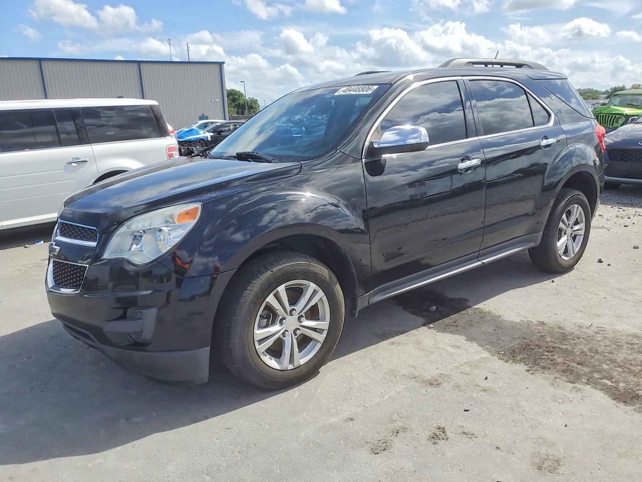 Salvage Chevrolet Equinox Image