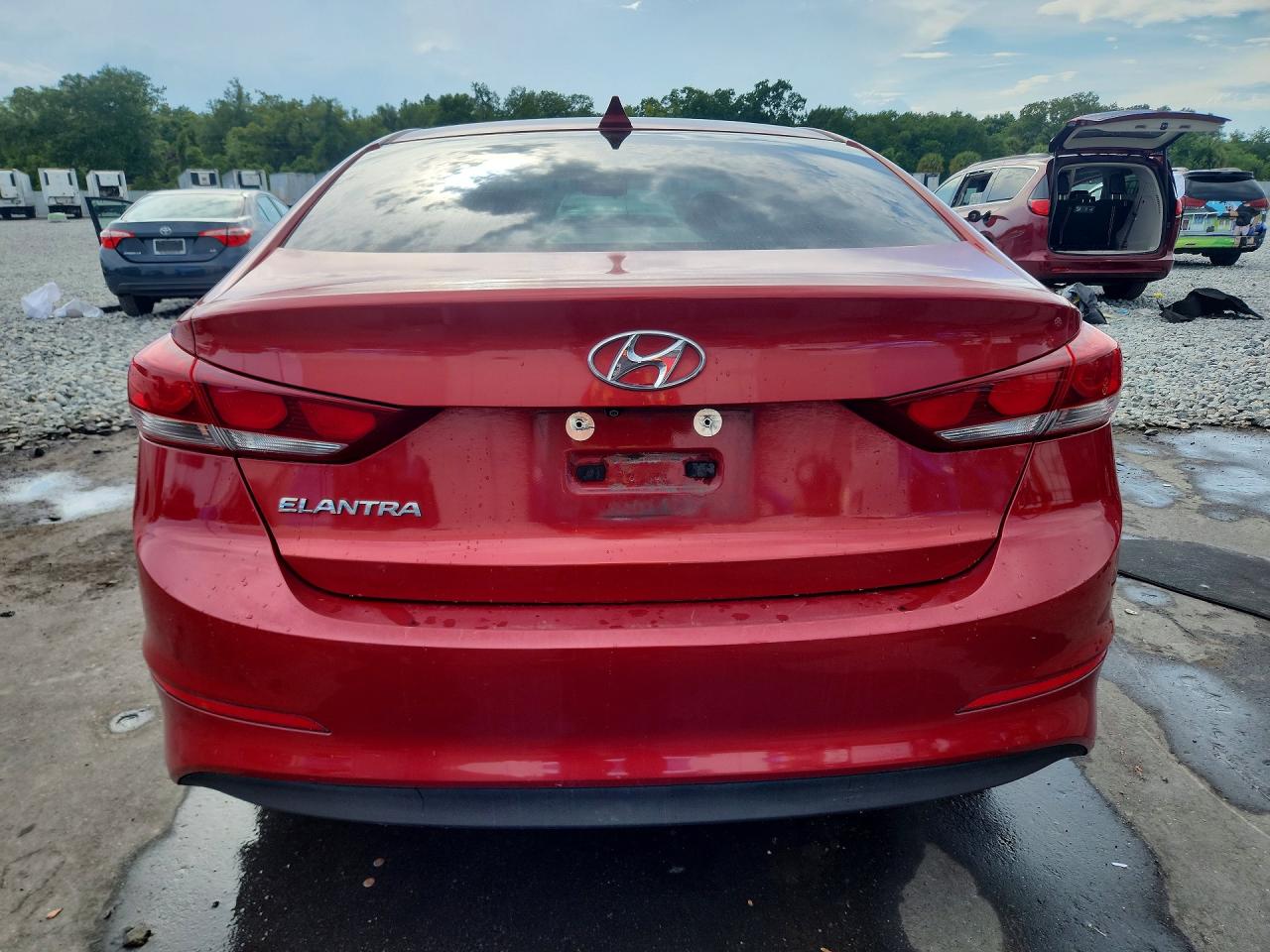 Hyundai ELANTRA Value Edition