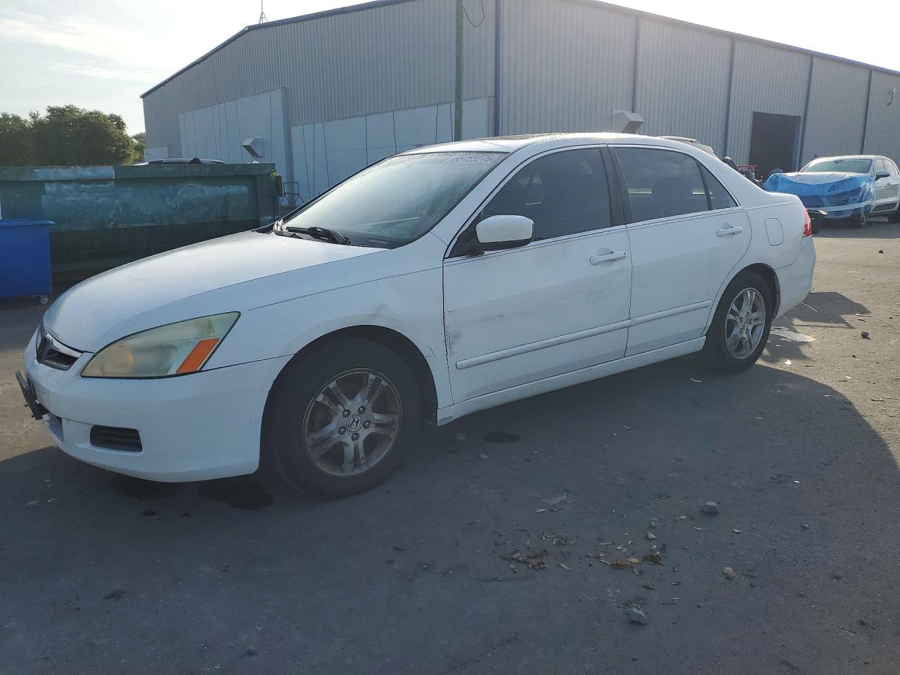Salvage Honda Accord Image
