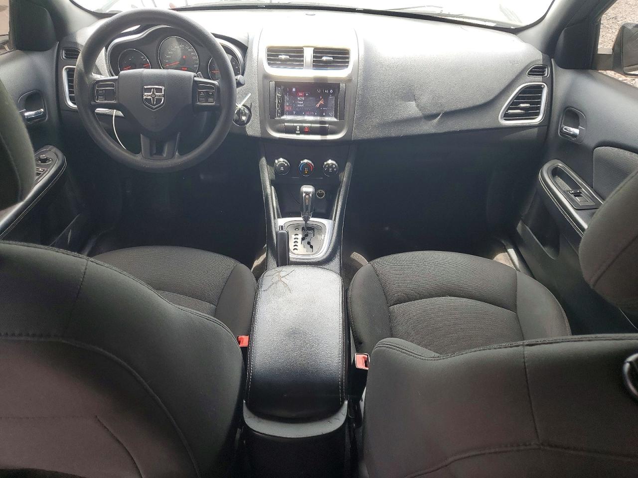 Dodge Avenger Se