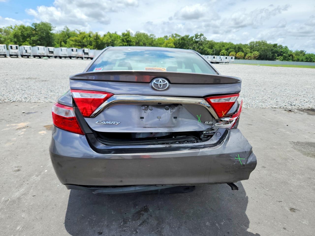 Toyota Camry Se