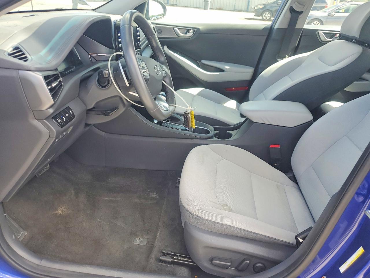 Hyundai Ioniq Se