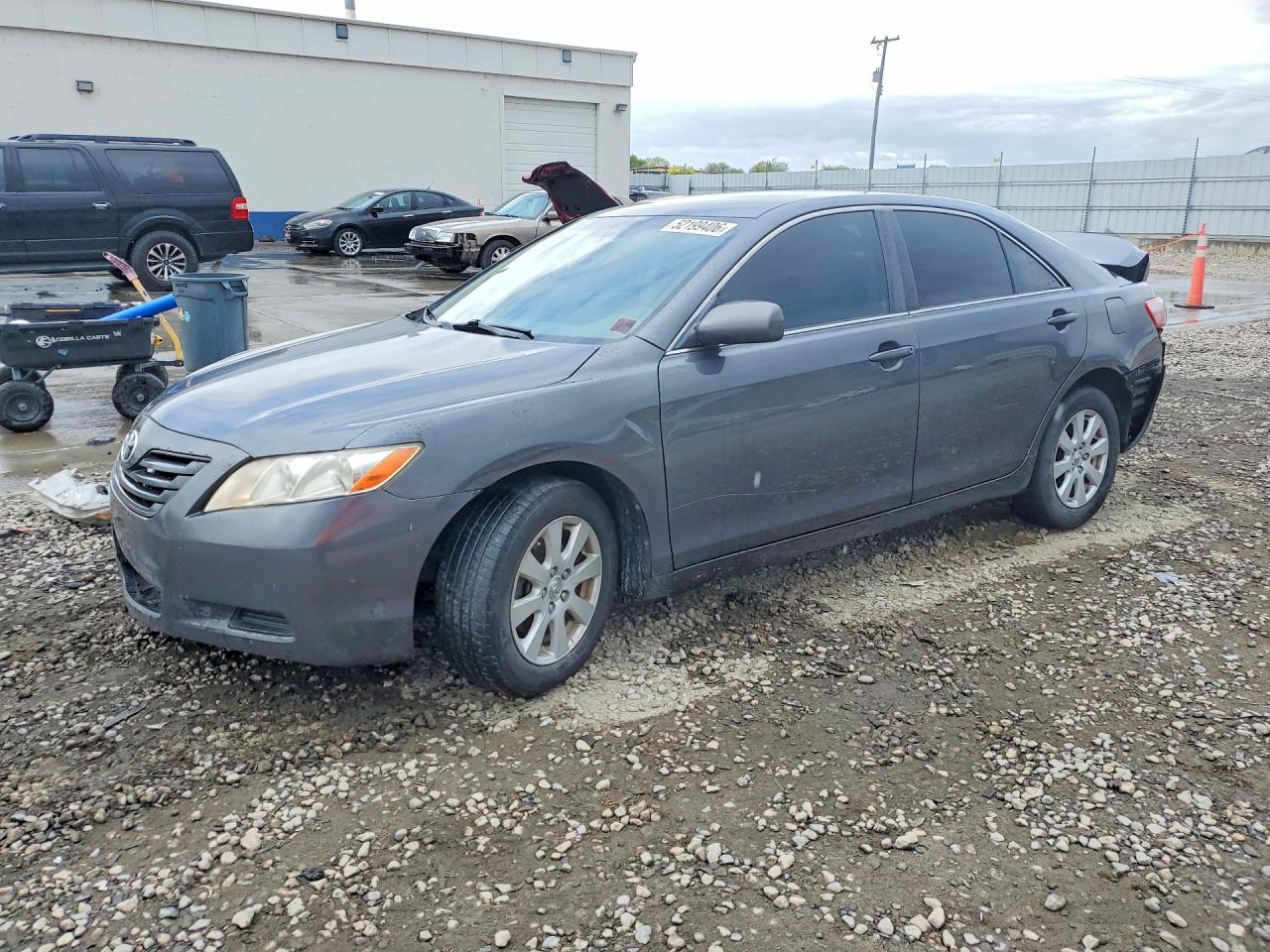 Salvage Toyota Camry Image