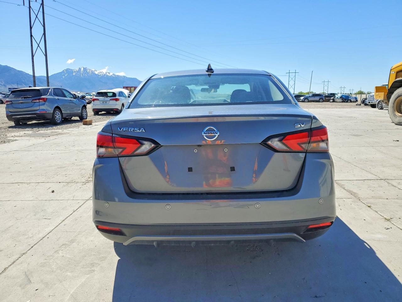 Nissan Versa Sv