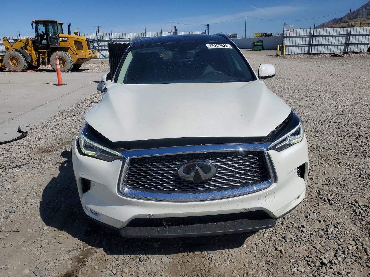 INFINITI Qx Essential