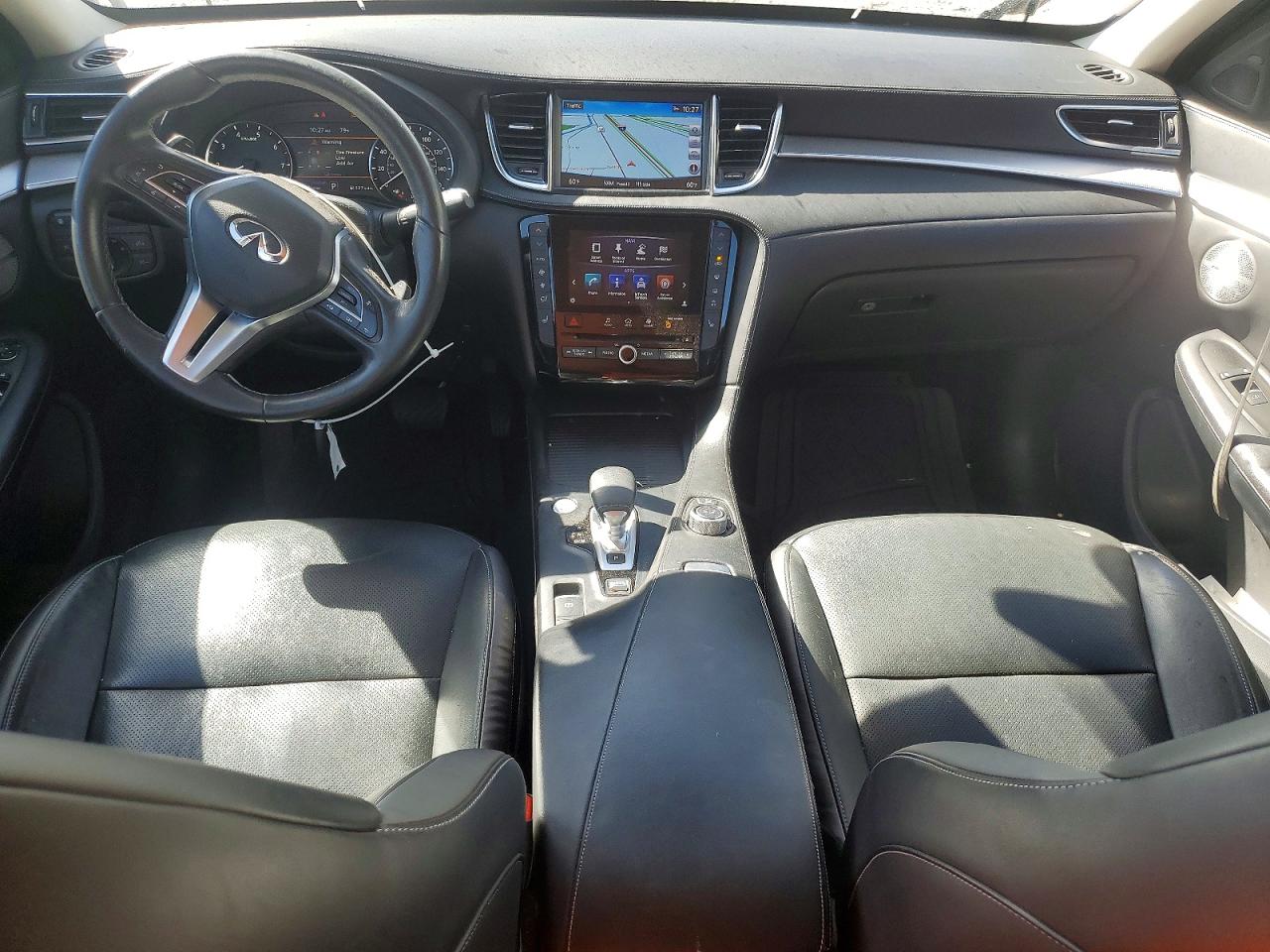 INFINITI Qx Essential