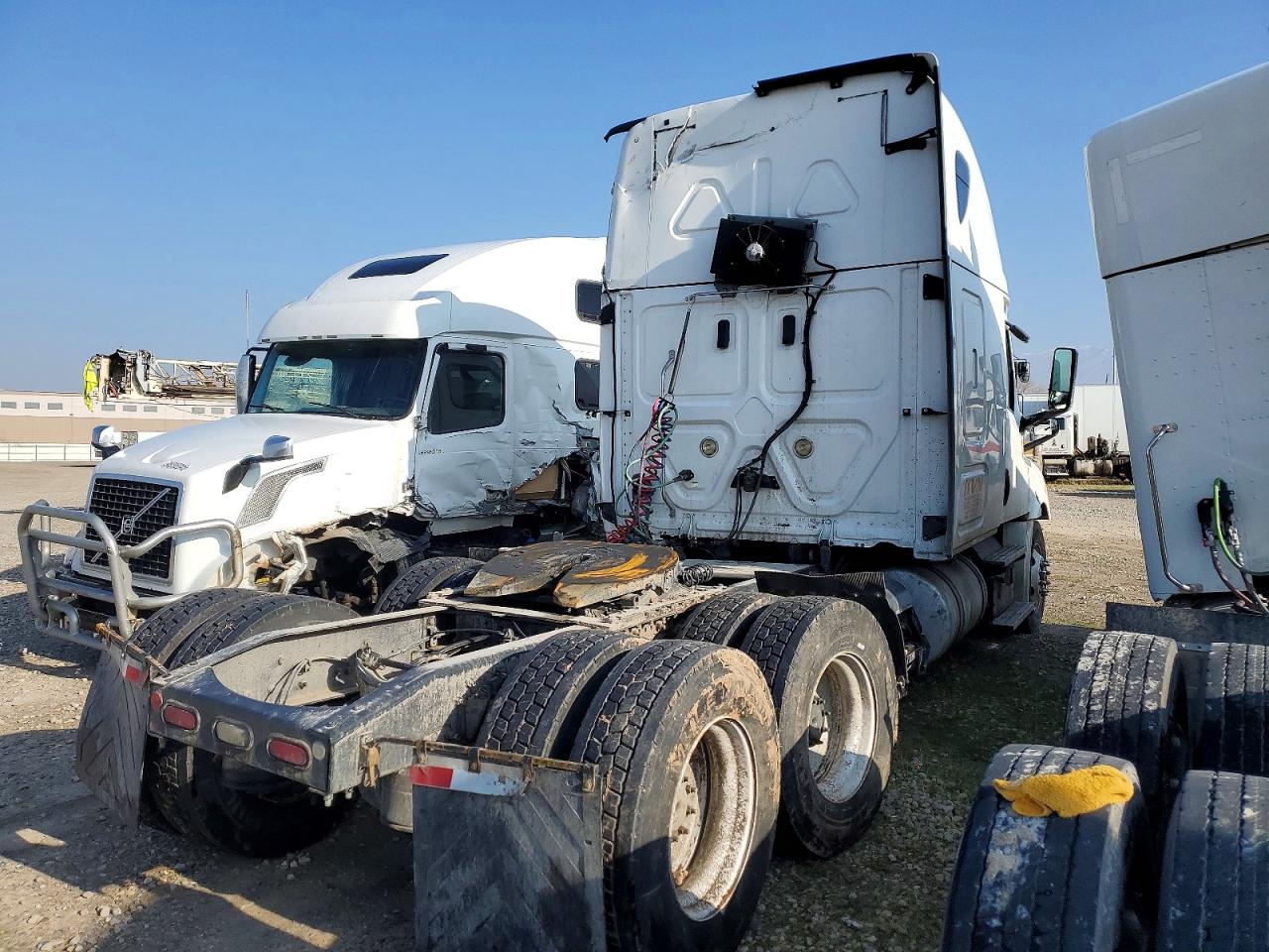 Freightliner Cascadia 126