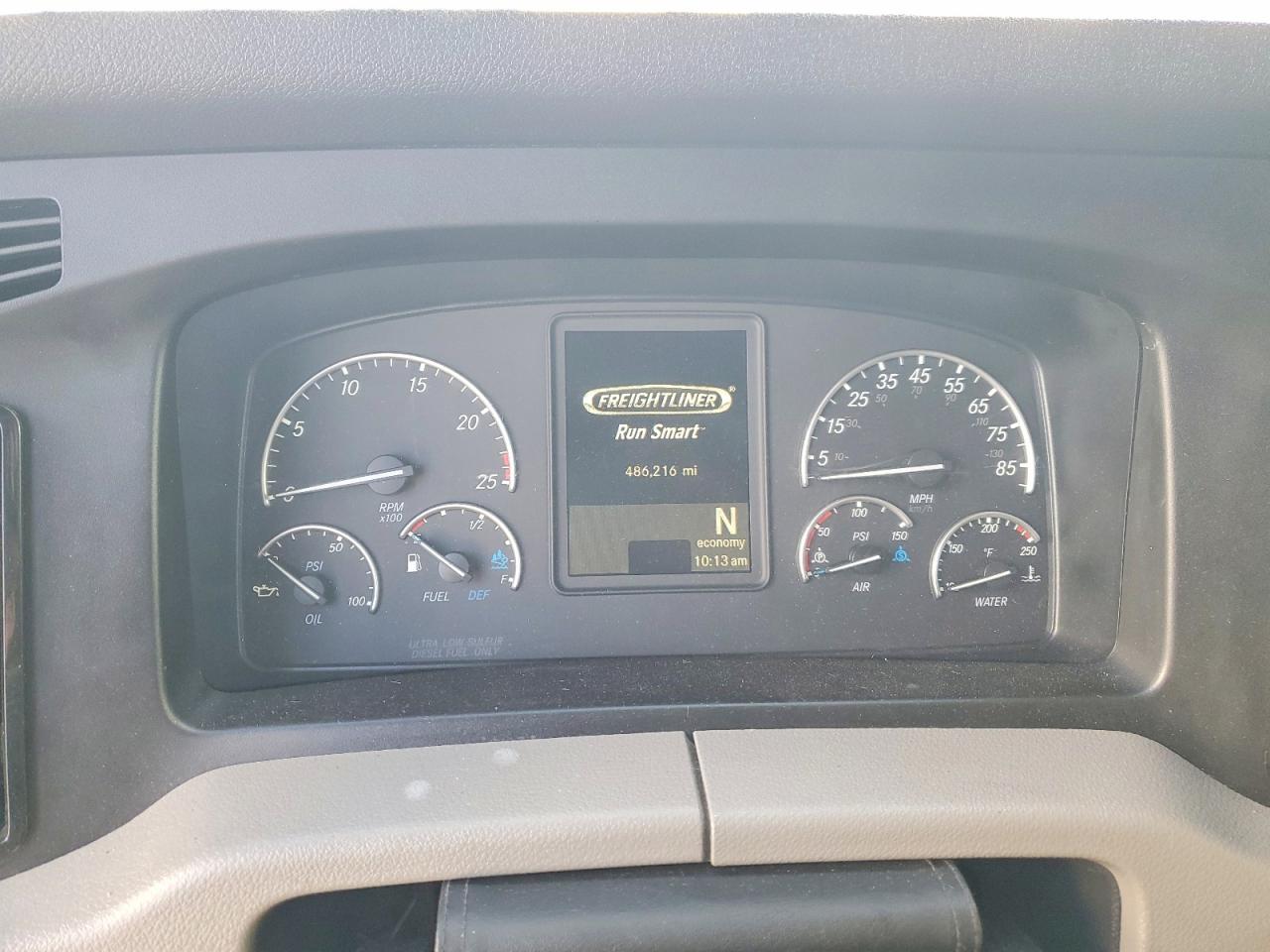 Freightliner Cascadia 126