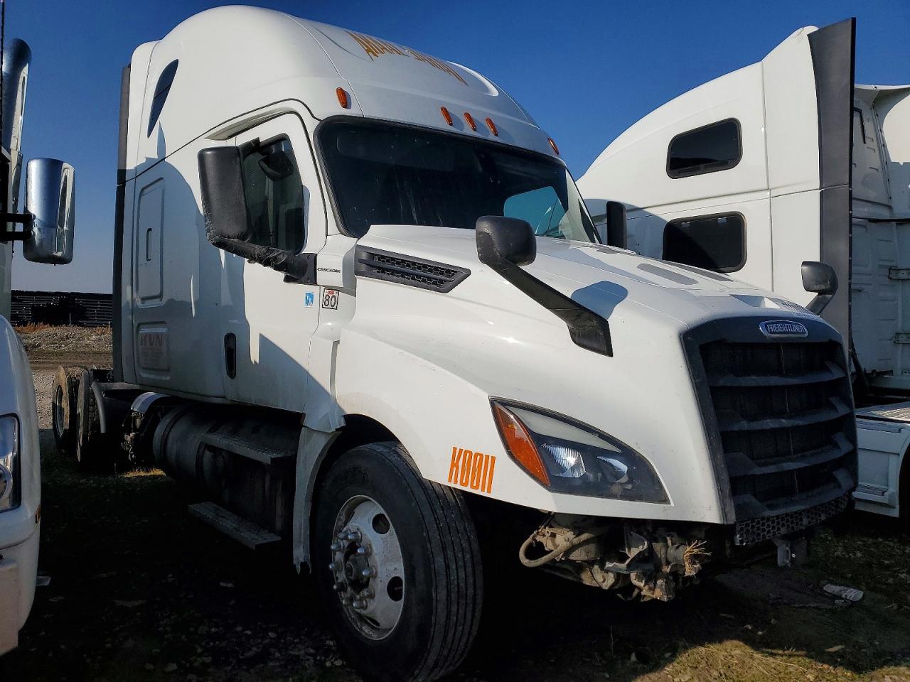 Salvage Freightliner Cascadia 126 Image