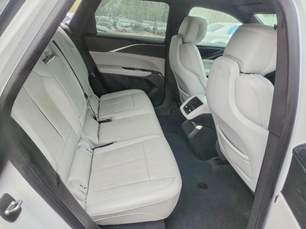 Cadillac LYRIQ Luxury