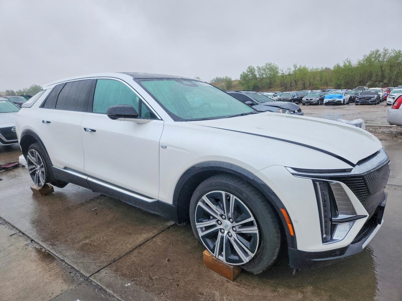 Cadillac LYRIQ Luxury