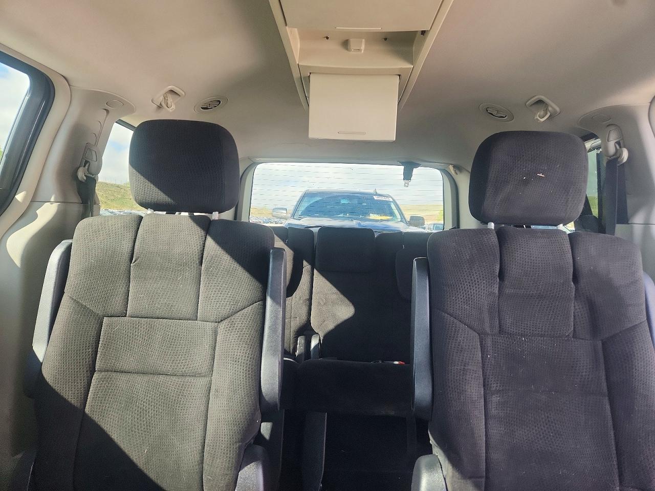 Dodge Caravan Crew