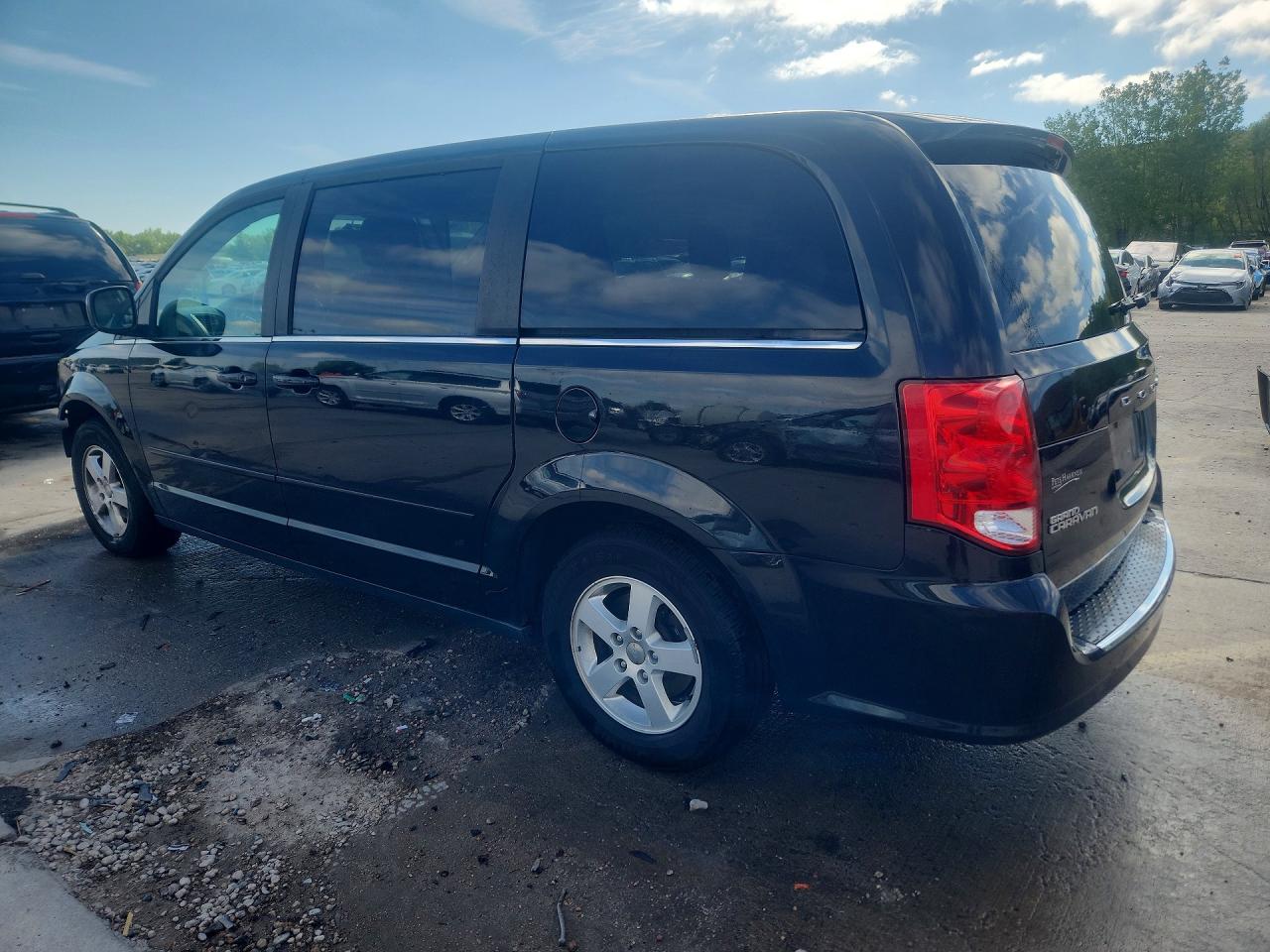 Dodge Caravan Crew