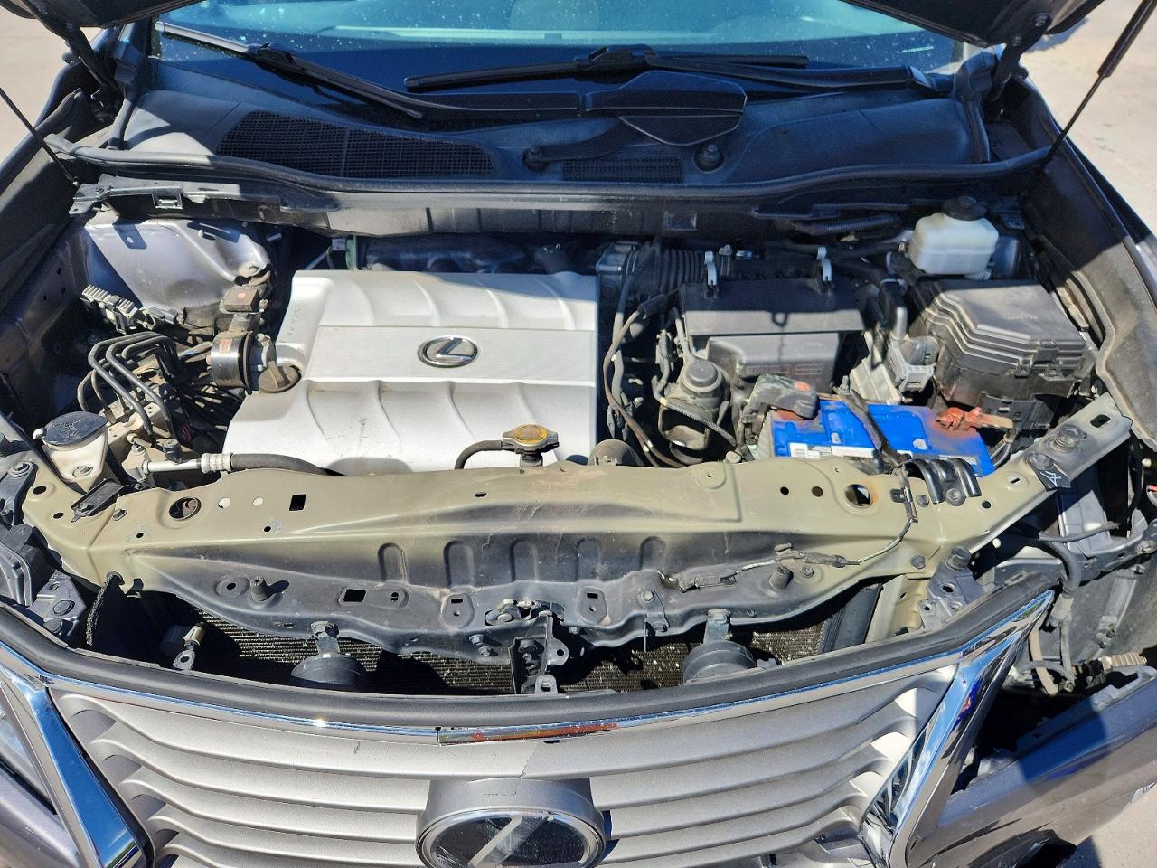 Lexus RX Base