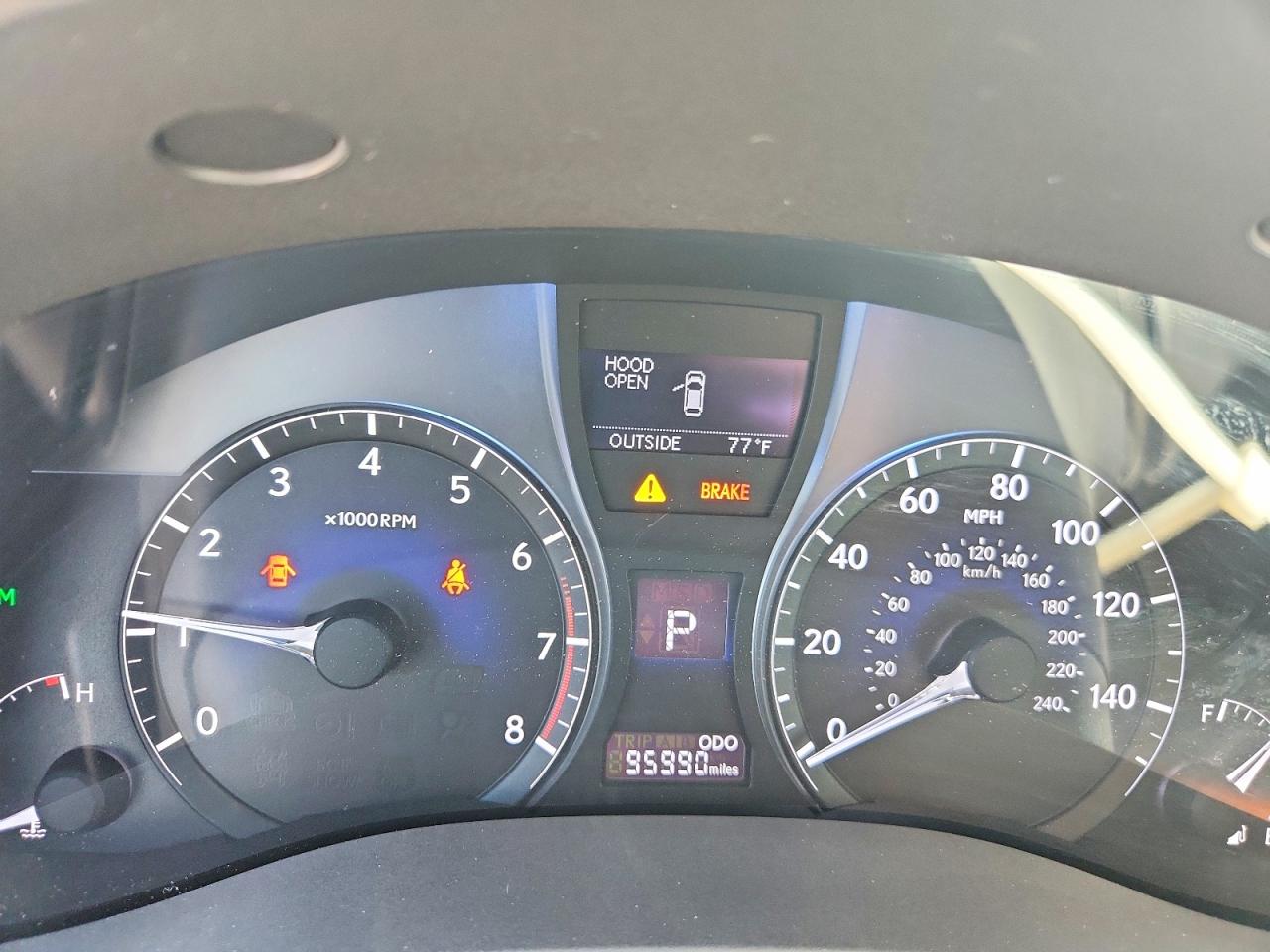 Lexus RX Base