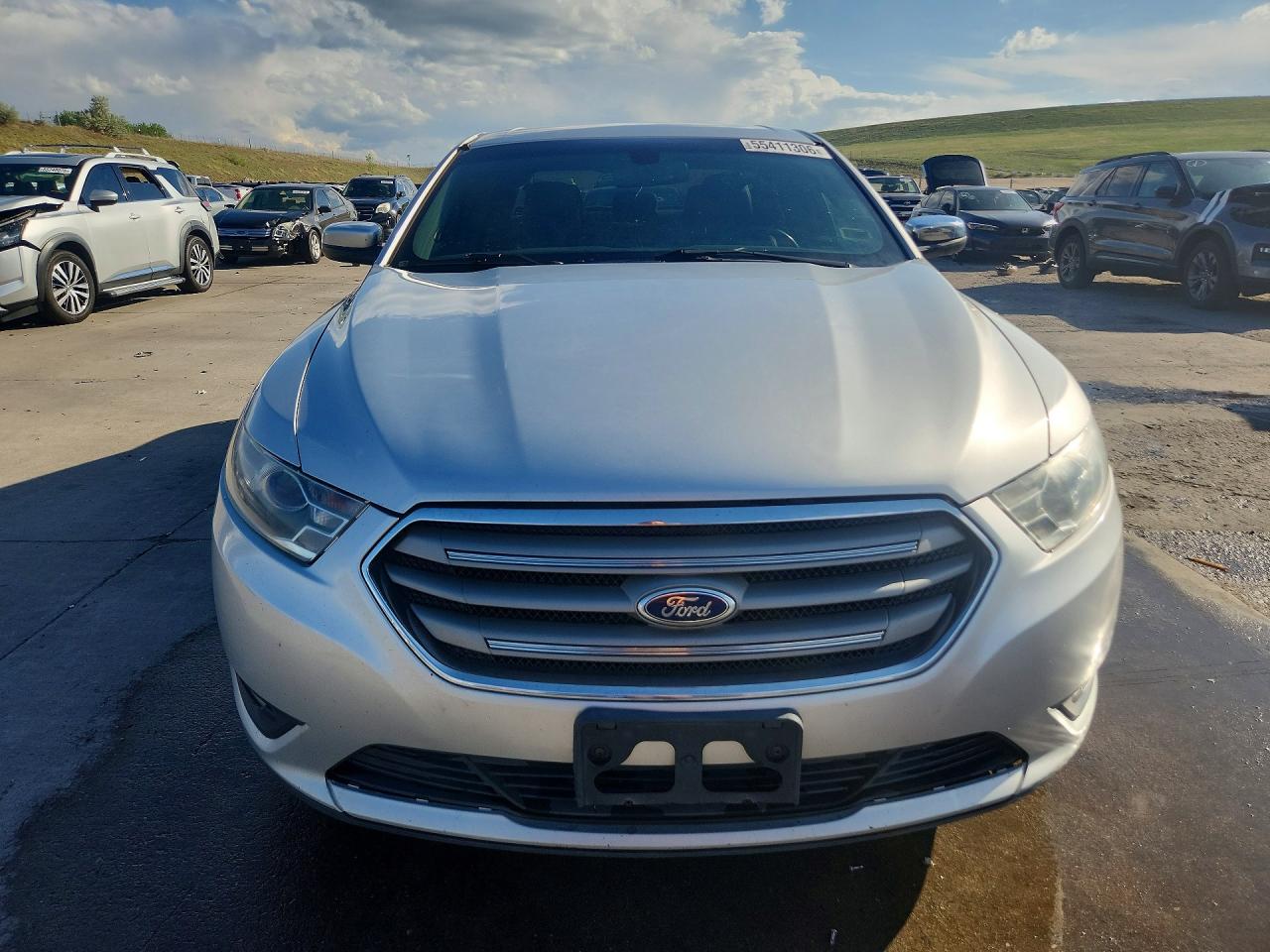 Ford Taurus Sel