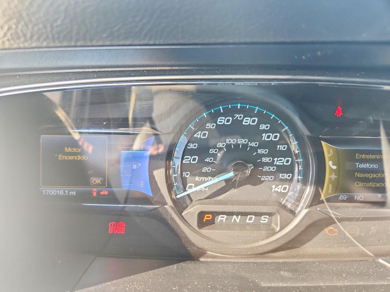 Ford Taurus Sel