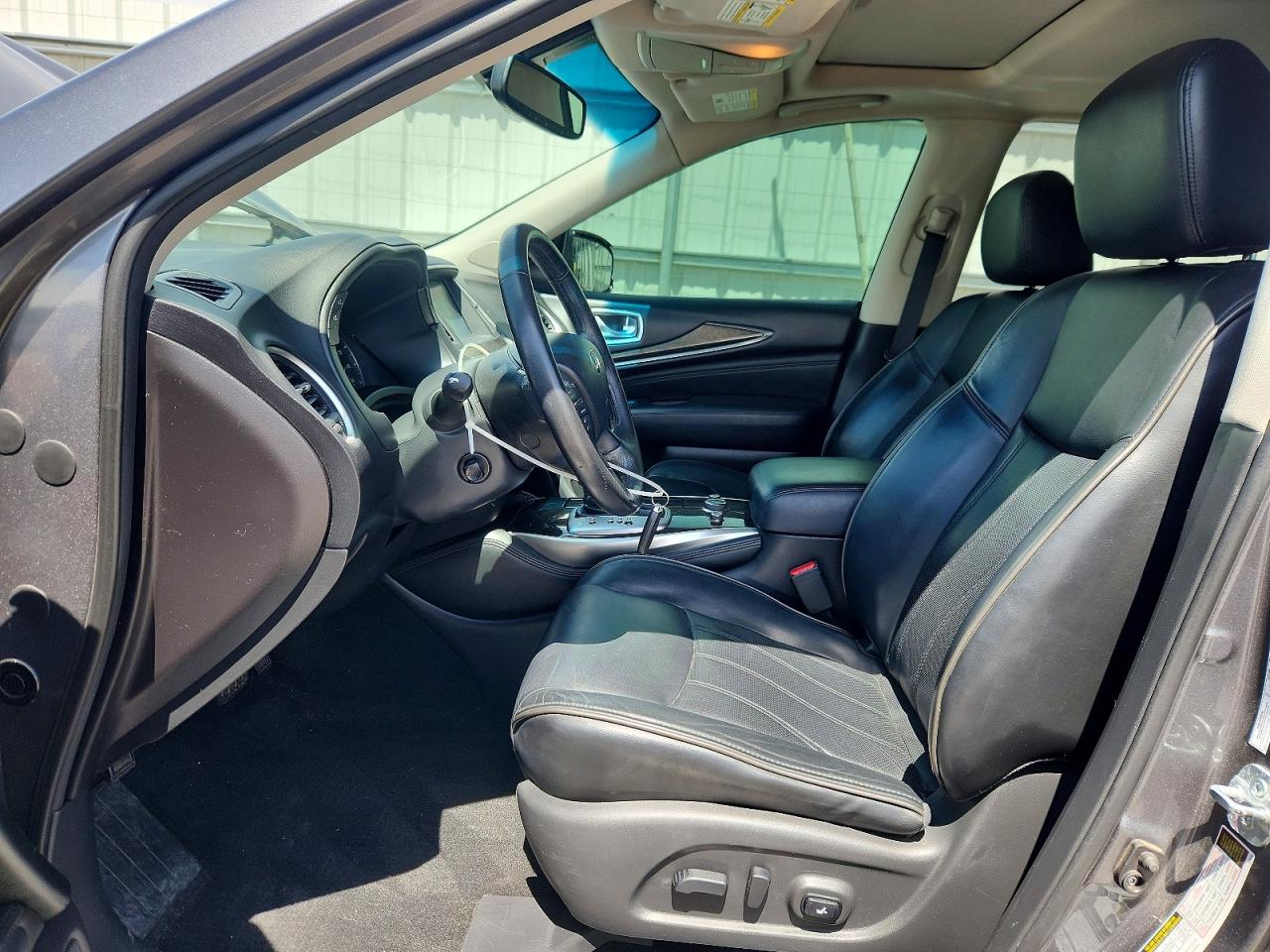 INFINITI Qx Base