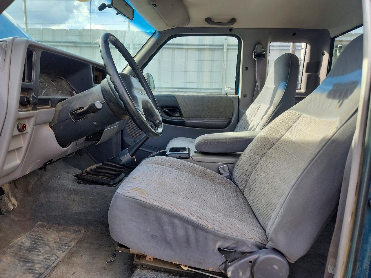 Ford Ranger Super Cab