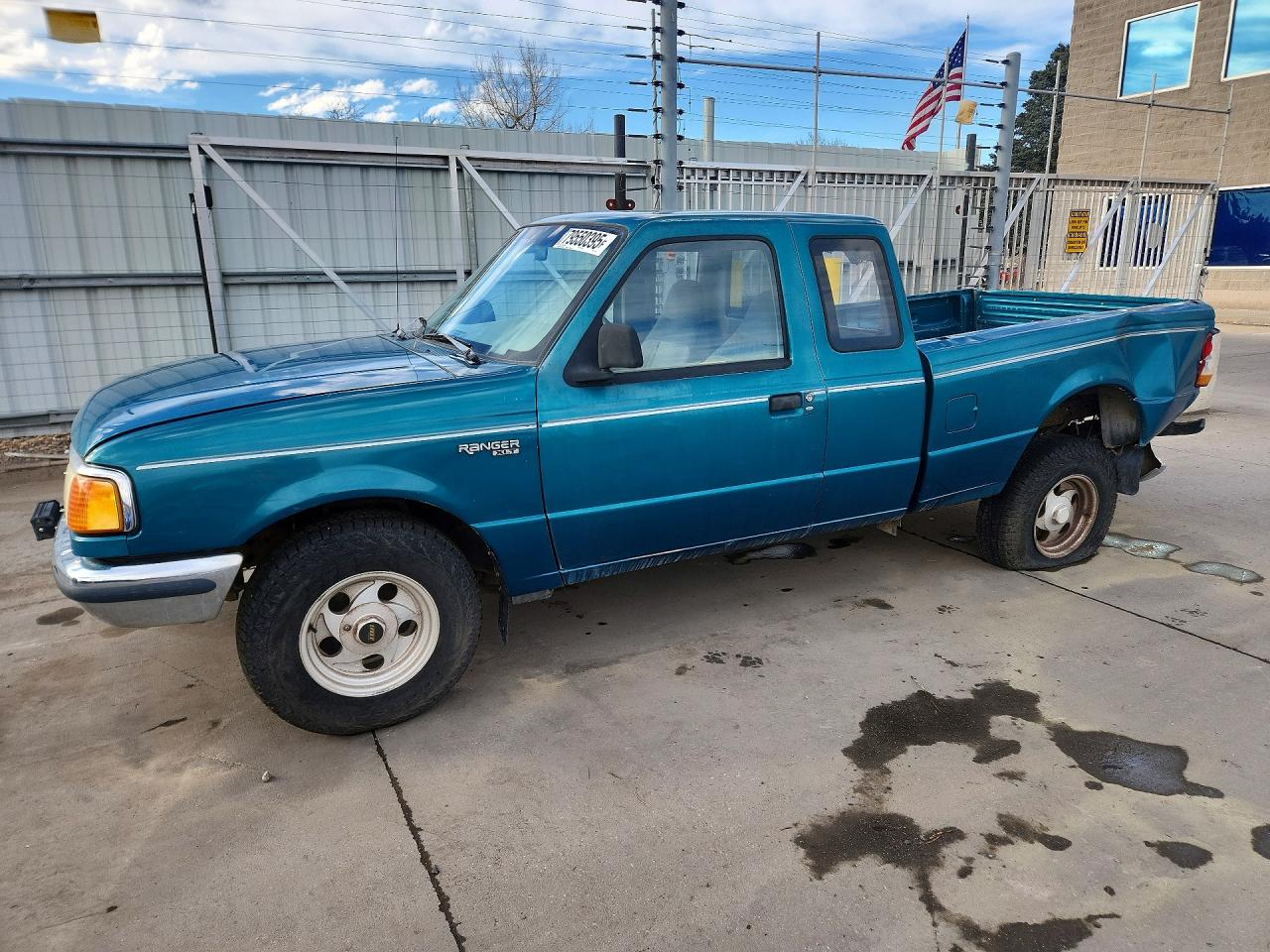 Salvage Ford Ranger Image