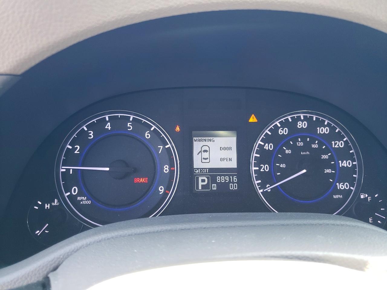 INFINITI Q40 Base