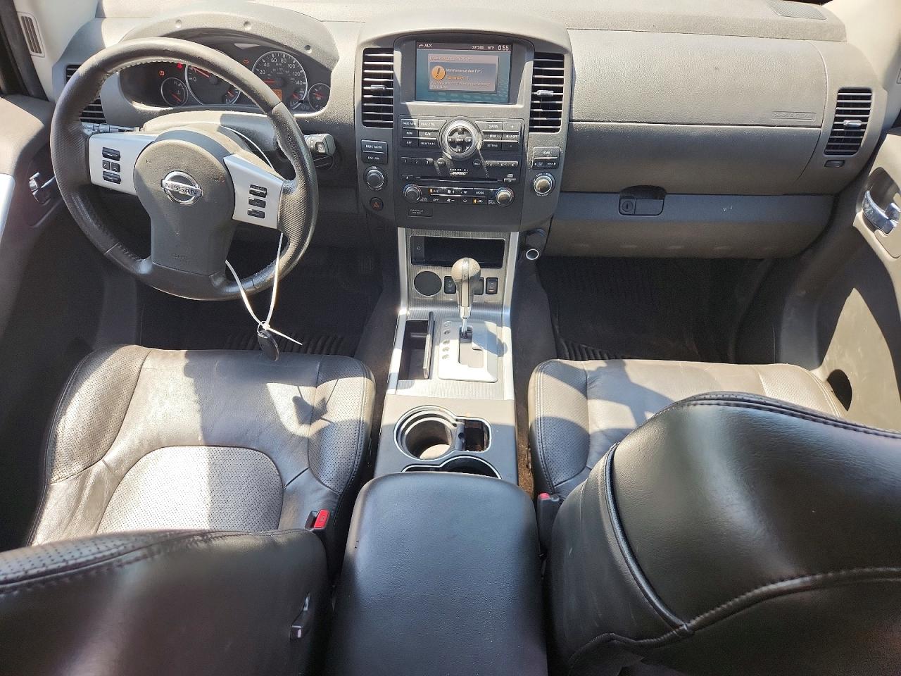 Nissan Pathfinder S